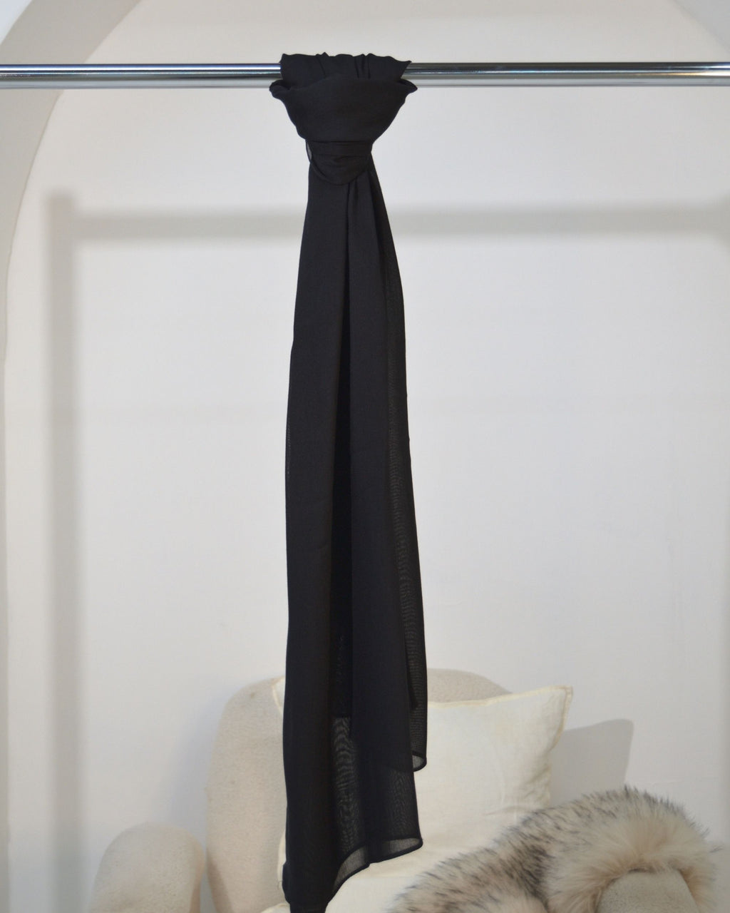 BLACK - BAMBOO MODAL WITH MATCHING CAP