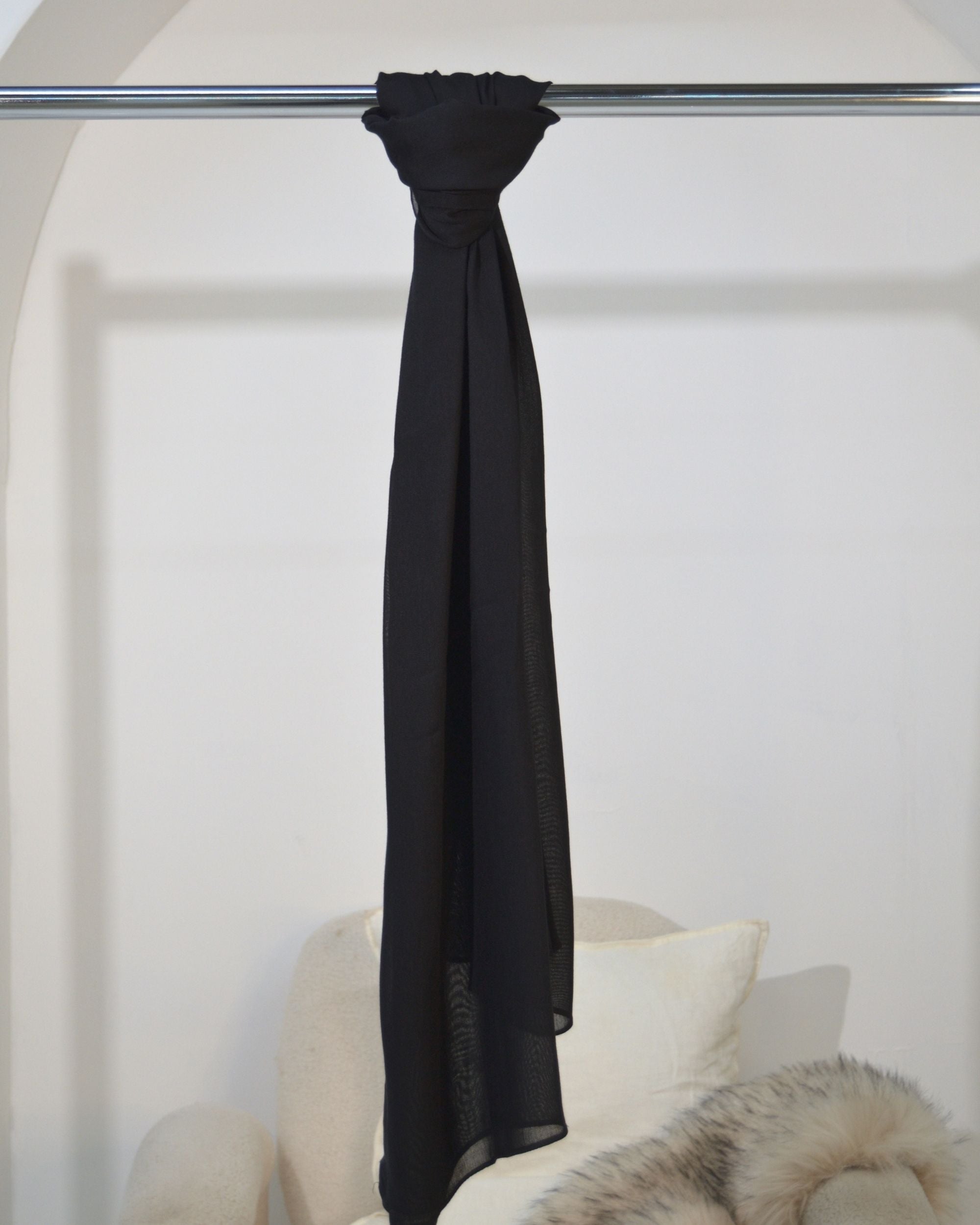 BLACK - BAMBOO MODAL WITH MATCHING CAP