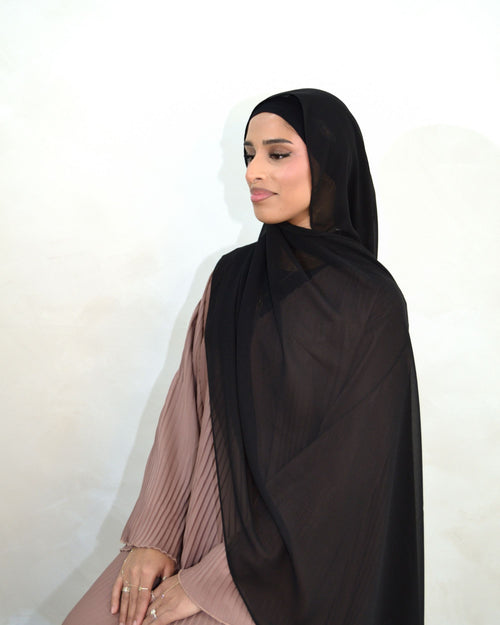 BLACK - CLASSIC CHIFFON WITH CAP
